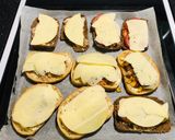 รูปขั้นตอนการทำที่ 5 ของ Warm Tuna Sandwich (ทูน่าแซนด์วิชอุ่นๆ)