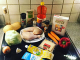 Knusprige Pouletschenkel mit Cranberry-Couscous und grilliertem Kürbis
