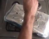 Foto del paso 2 de la receta: PIZZA SIN HORNO🍕 FÁCIL Y RÁPIDO!! 💫