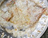A picture of step 3 of Pomfret sesame fry.