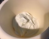Une image de l'étape 1 de Tarte vanille et fromage blanc (pâte brisée à l'œuf).