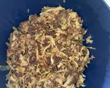 A picture of step 4 of Mince and cabbage.