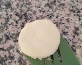 Une image de l'étape 4 de Galettes salées à la semoule fine.