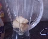 Foto del paso 1 de la receta: Licuado de banana, dulce de leche y cocoa 🍌🍫