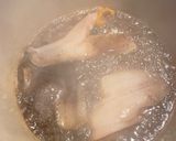 A picture of step 2 of Jamaican brown stew fish.