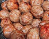 Foto langkah ke 2 dari resep Balado Bola-Bola Daging.