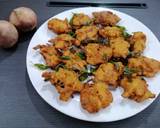 Rice Flour Potato Onion Pakoras recipe step 2 photo