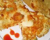 A picture of step 8 of Cheesy omelette.