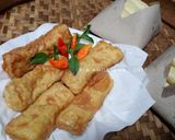 Foto langkah ke 7 dari resep Sosis Solo Praktis dan Enak.