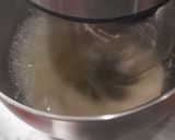 Foto langkah ke 3 dari resep Coconut Macaroons.