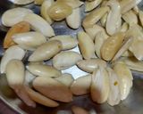 A picture of step 1 of Badami korma.