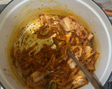 Foto langkah ke 4 dari resep Kimchi jjigae (sup kimchi) by irre_desirre.