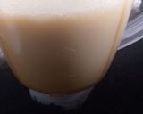 A picture of step 3 of Banana smoothie.