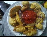 A picture of step 3 of Momos.