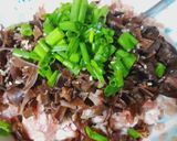 Hình bước làm 1 của món Rong biển cuộn thịt chiên giòn