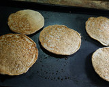 Foto del paso 7 de la receta: Pancakes con semillas de chía y linaza