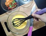 Foto langkah ke 2 dari resep Pasta Frittata.
