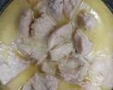 Foto del paso 5 de la receta: Pollo a la miel con avellanas