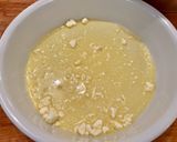 Une image de l'étape 2 de Banitsa à la feta et au Maasdam.