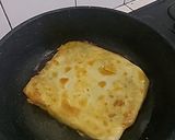 Foto langkah ke 6 dari resep Martabak Telur Rumahan.