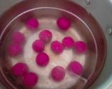 Foto langkah ke 5 dari resep Klepon Buah Naga.