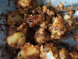 टोस्ट विद चटपटे पोटैटोज(Toast with chatpate potatoes recipe in hindi)