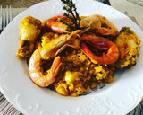Foto del paso 8 de la receta: Arroz con pollo y gambas al aroma de tomillo