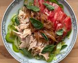 Une image de l'étape 3 de Salade de thon à la sauce d’oignons aigre-douce.