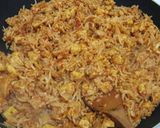 A picture of step 4 of Thai Tomato Fried Rice.