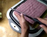 Foto langkah ke 9 dari resep Resep BOLU LAPIS TALAS KUKUS SUPER LEMBUT TAKARAN SENDOK.