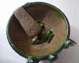 Foto del paso 2 de la receta: Salsa de chorizo molcajeteada