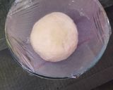 A picture of step 2 of Pizza Cups.