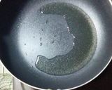 Foto langkah ke 2 dari resep Kwetiau goreng pedas.