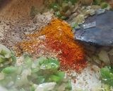 A picture of step 2 of Tandoori Corn Aloo Frankie.