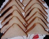 ডিম টোস্ট (Dim Toast recipe in bengali) রেসিপি ধাপ - 1 ছবি