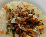 Foto langkah ke 5 dari resep Bubur Ayam Banjar Khas Kalimantan Selatan.
