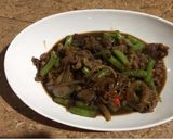Foto langkah ke 6 dari resep Beef Slice Buncis Saos Tiram Lada Hitam.