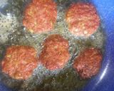 Foto del paso 5 de la receta: Tortitas de carne de res en caldillo enchilado a la Mario, s