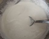 A picture of step 1 of Rava dhokla.