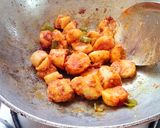 A picture of step 7 of Crispy Arbi masala.