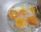 काजू स्टफ्फिंग बटाटा वडा (Kaju stuffing batata vada recipe in Hindi) रेसिपी चरण 6 फोटो