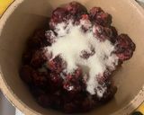 عکس مرحله 1 از دستور ته چین آلبالو