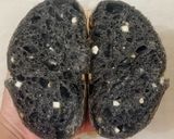 Foto langkah ke 21 dari resep Charcoal Jinten Hitam Italian Herbs Cheese Sourdough Bread.