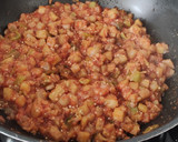 Foto del paso 4 de la receta: Orecchiette con salsa de tomate y verduras de temporada🍅