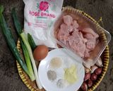 Foto langkah ke 1 dari resep Tahu Bakso Ayam.