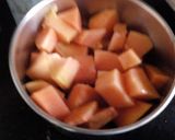 A picture of step 1 of Papaya Popsicle.