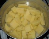 Foto del paso 1 de la receta: Milanesa a caballo con puré cremoso