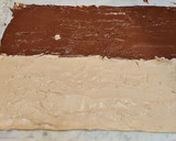 Foto del paso 2 de la receta: Palmeritas rellenas dos chocolates