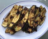 Une image de l'étape 7 de Courgettes grillées pesto balsamique.