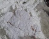 A picture of step 3 of Chicken zinger burger.